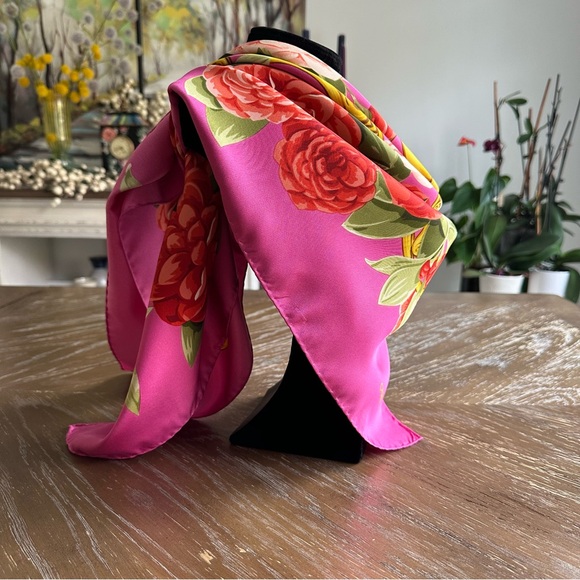 Authentic Chanel Scarf - Picture 6 of 13